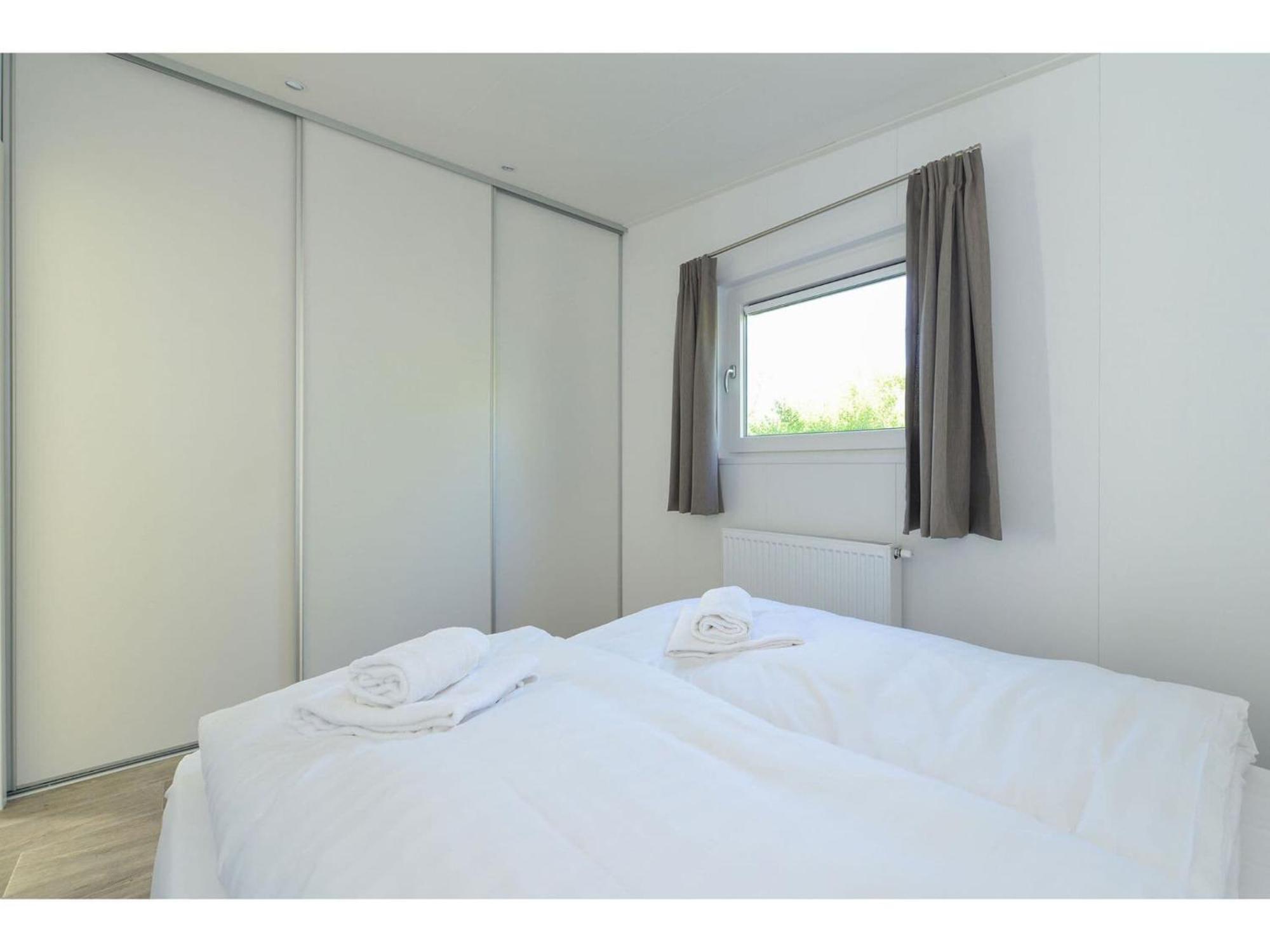 Brand New Chalets At 10 Minutes From The Oosterschelde Heinkenszand Extérieur photo